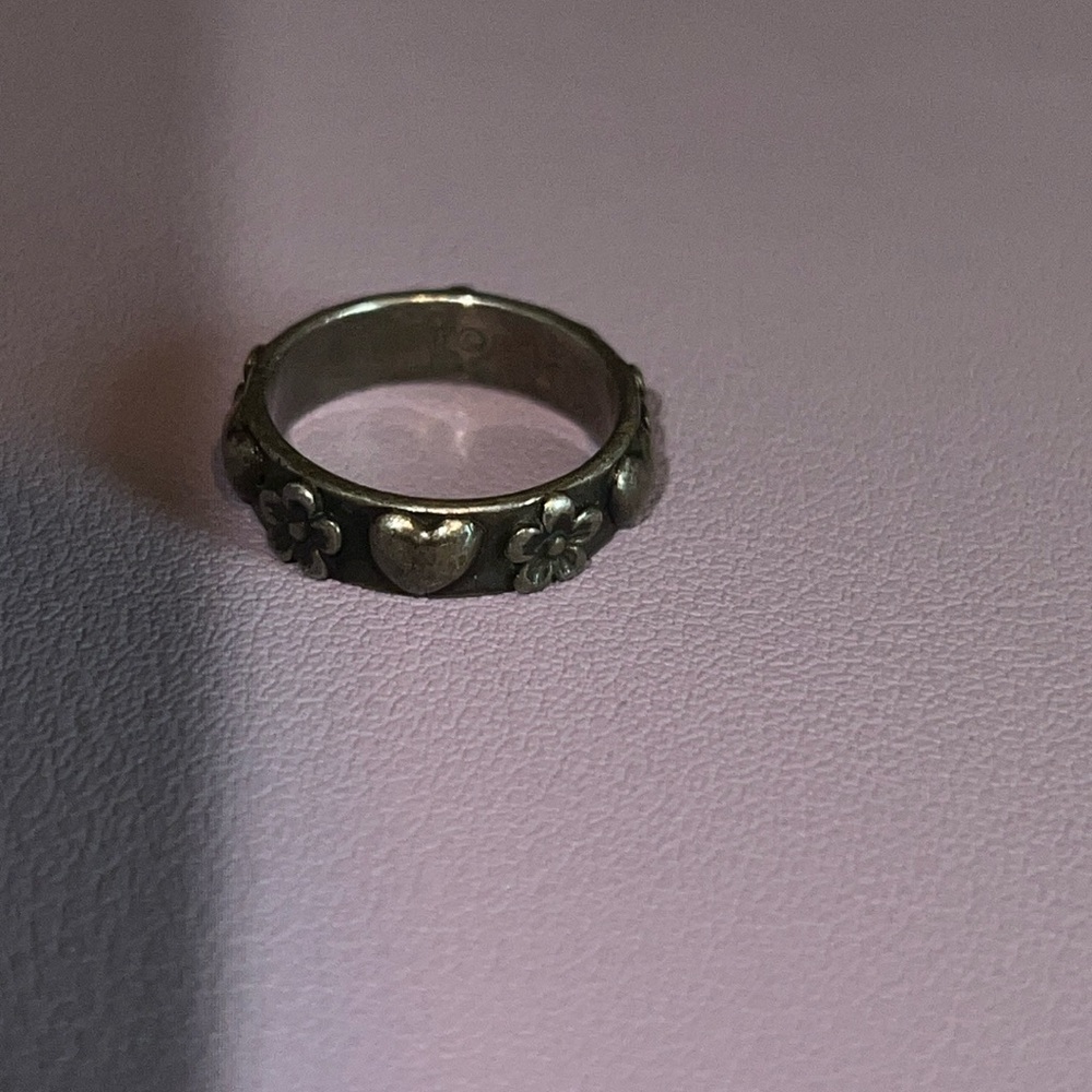 James Avery Floral Heart Ring